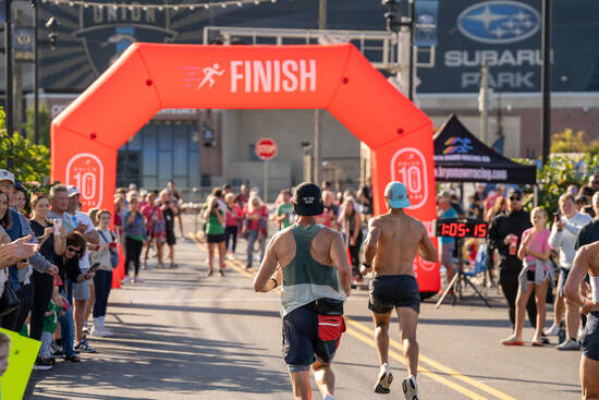 Finish Line of the Delco 10 Miler running race in Delaware County, PA